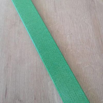 Gói kênh FRP U hình chữ C 40x22x5mm với tấm màn polyester mịn không thể phá vỡ