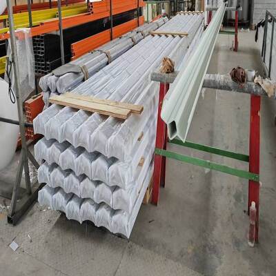 Hồ sơ FRP sợi thủy tinh cực lớn tùy chỉnh Nhựa Epoxy chống ăn mòn Tuổi thọ dài